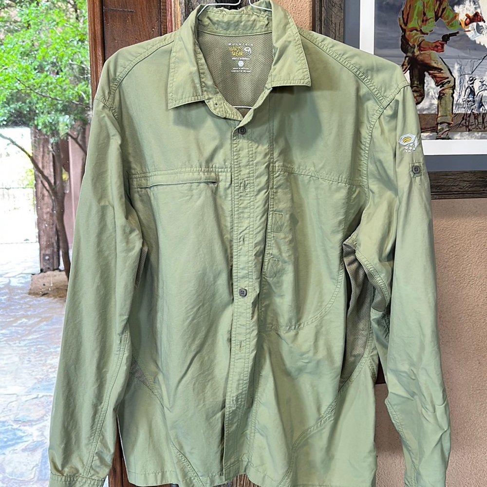 Mountain Hardware Shirt
